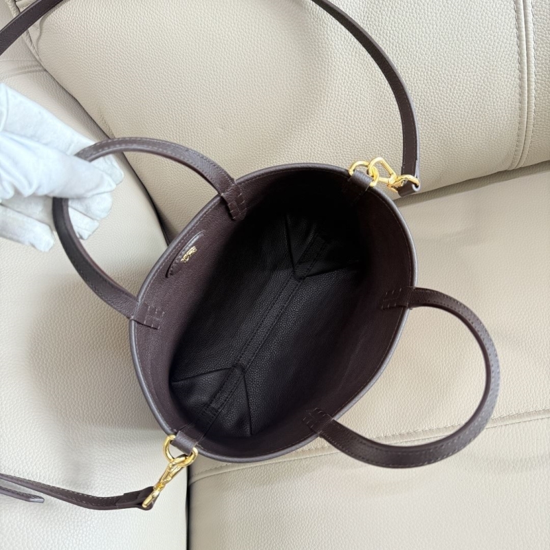 Bv*b*rry shopping bags